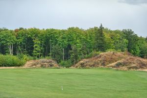 Marquette (Greywalls) 18th Approach